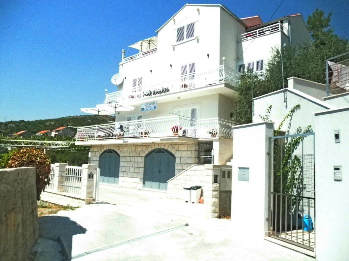 Apartments Villa Enzian ムリニ エクステリア 写真