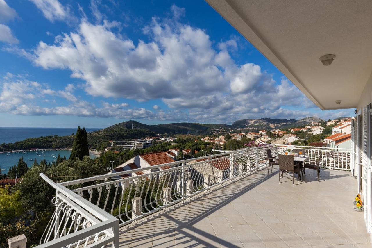Apartments Villa Enzian ムリニ エクステリア 写真