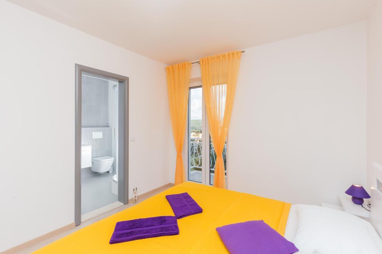 Apartments Villa Enzian ムリニ エクステリア 写真